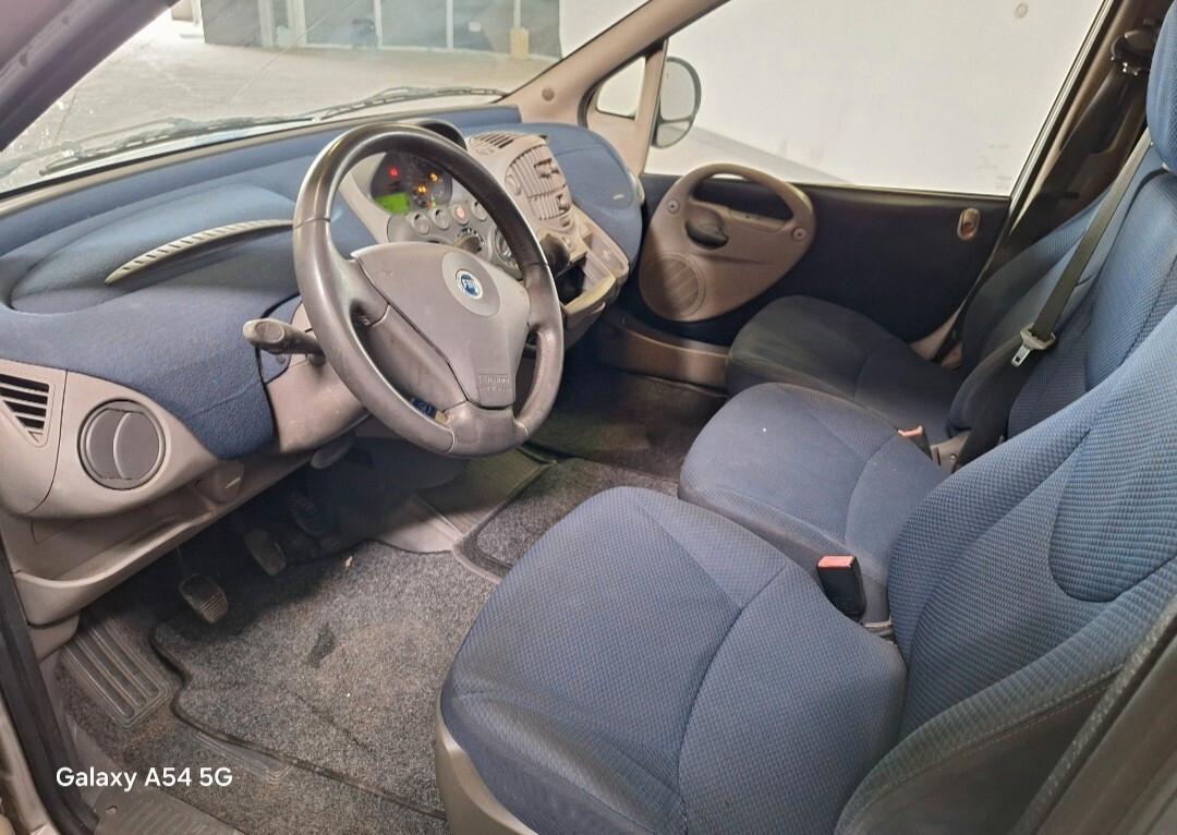 Fiat Multipla 1.6 16V Natural Power Dynamic