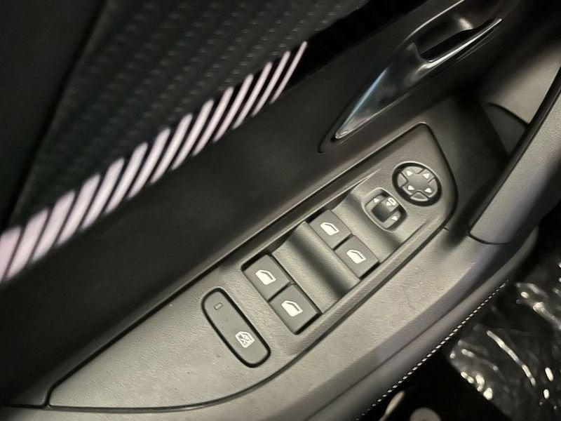 Peugeot 2008 2008 PureTech 100 S&S Allure