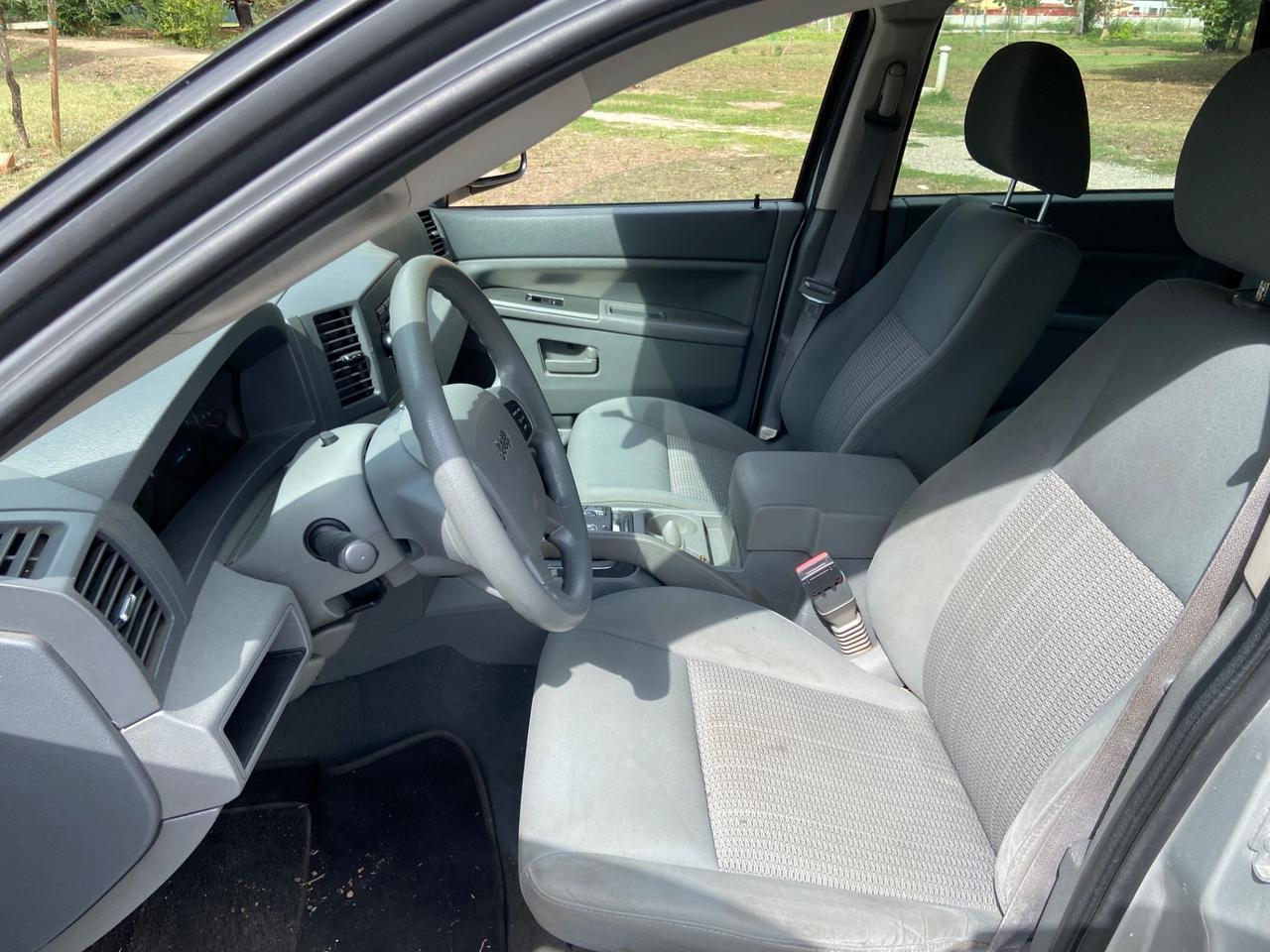 Jeep Grand Cherokee 3.0 V6 CRD Laredo gancio