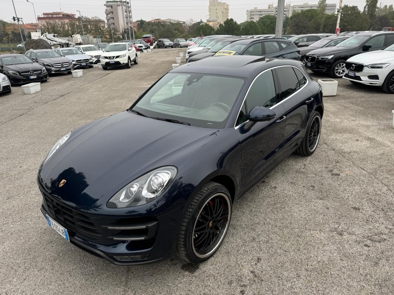 Porsche Macan 3.6 Turbo