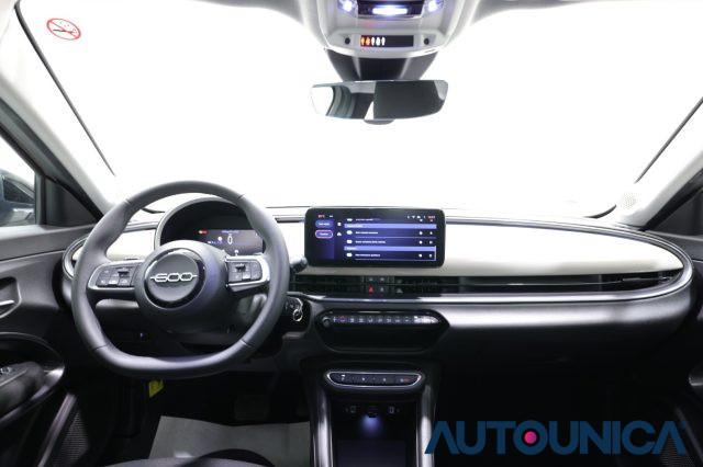 FIAT 600 HYBRID 100 CV DCT MHEV FARI LED