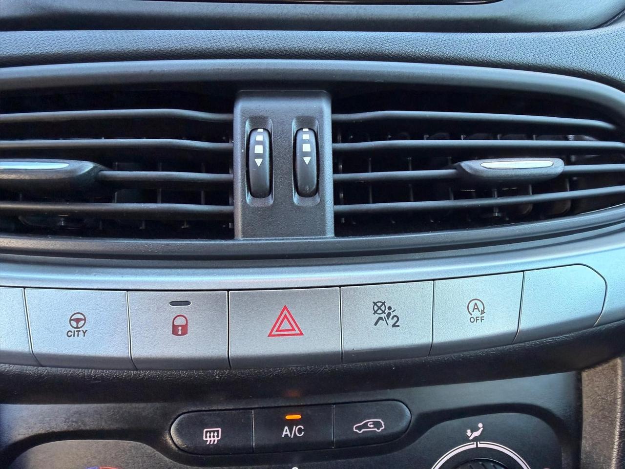 Fiat Tipo 1.3 Mjt S&S SW Street