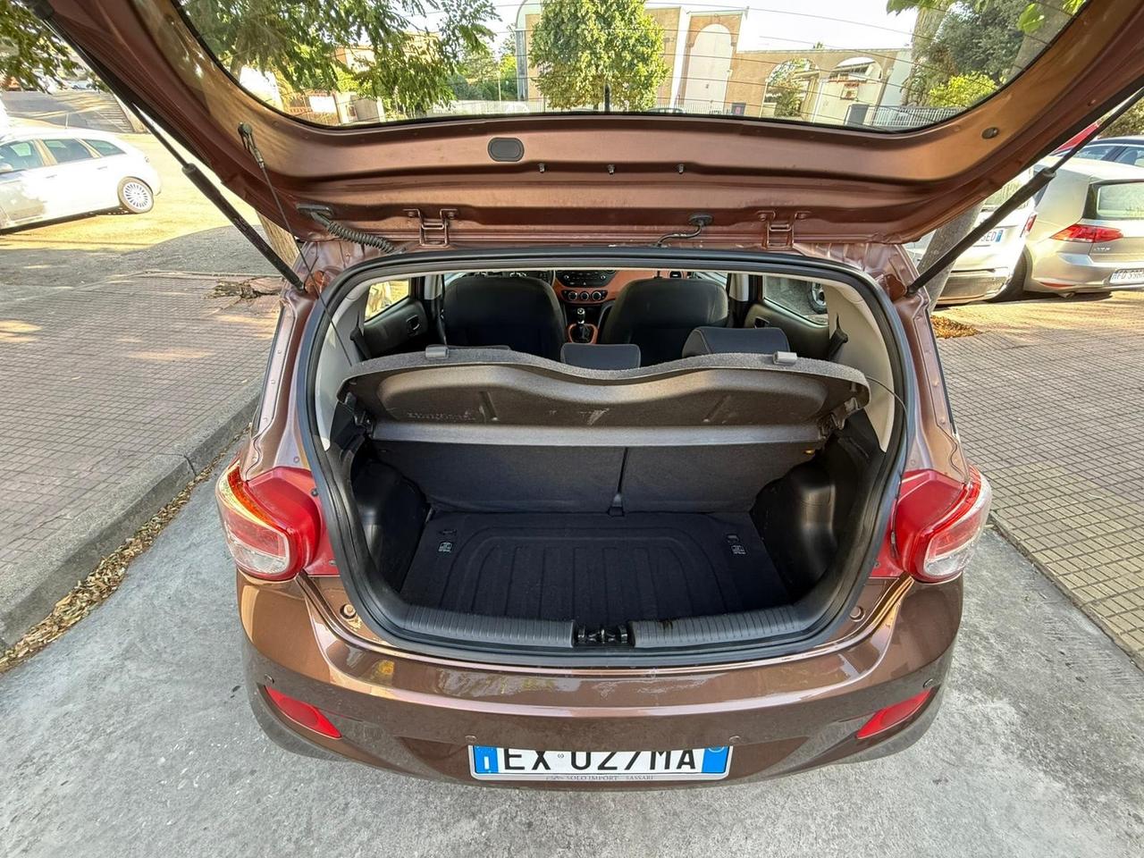 HYUNDAI I10 1.0 B KM.45.000! 5P NEOPATENTATI