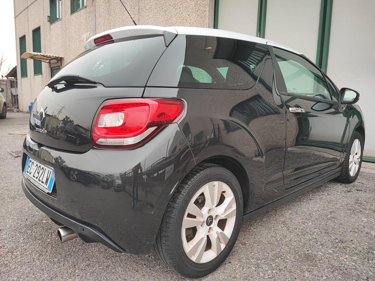 CITROEN DS3 1.6 BENZINA 3 PORTE APPENA TAGLIANDATA