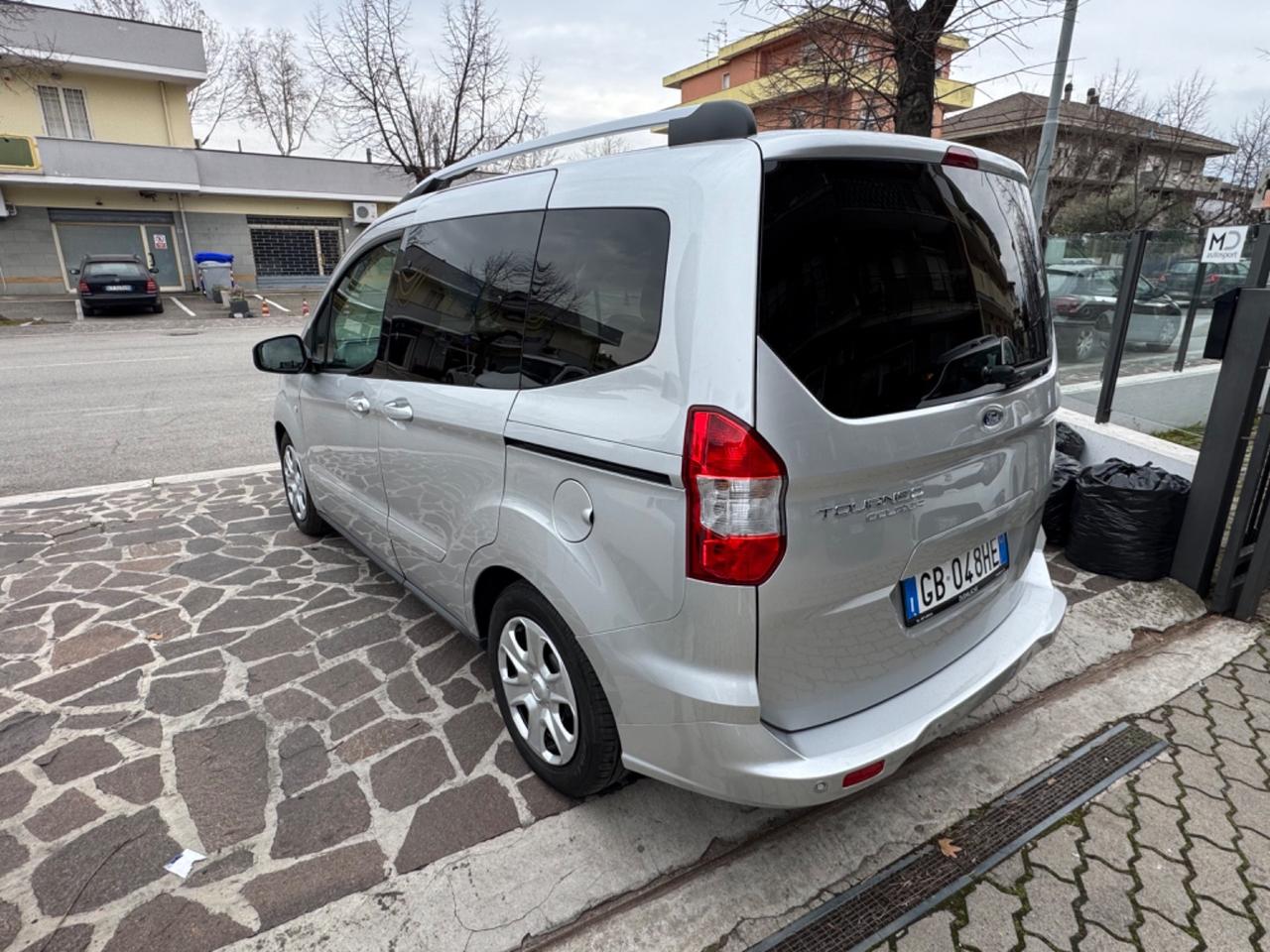 Ford Tourneo Courier Tourneo Courier 1.5 TDCI 75 CV S&S Sport