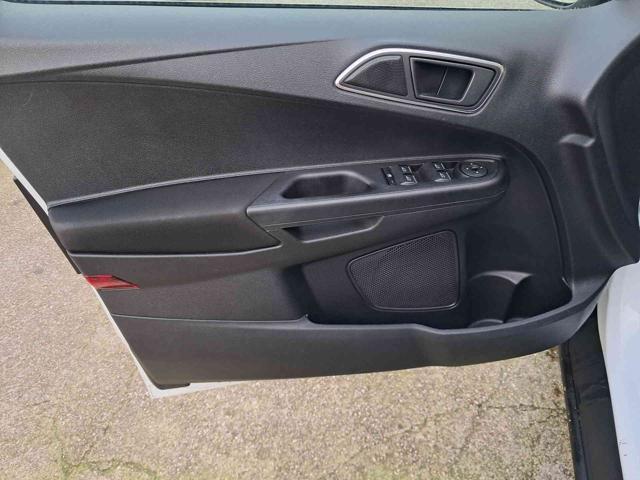 FORD B-Max 1.4 90 CV GPL Titanium NEOPATENTATI