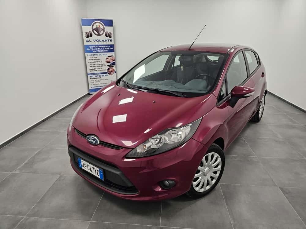 Ford Fiesta 1.2 82 CV 5 porte Titanium - NeoPatentati