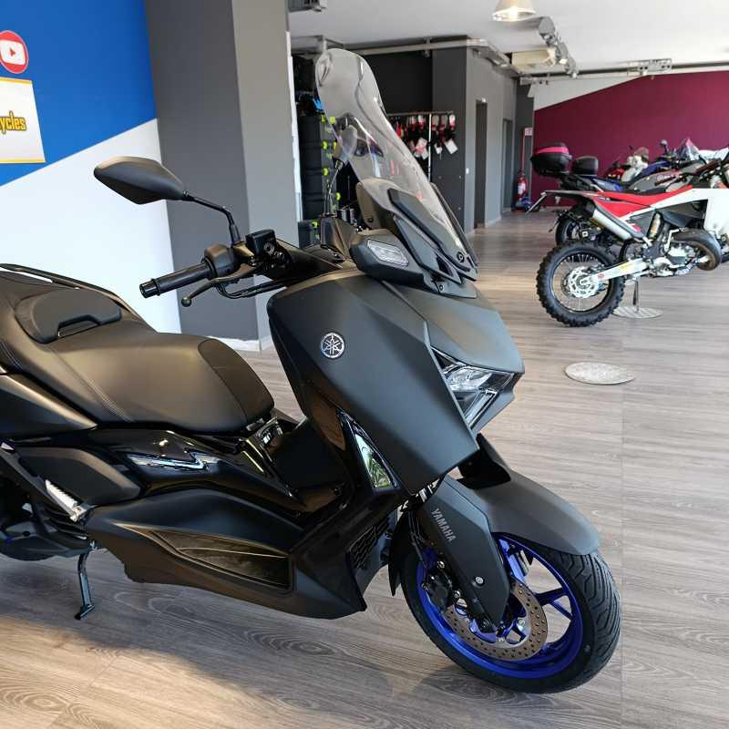 Yamaha X-Max 125 - 2026