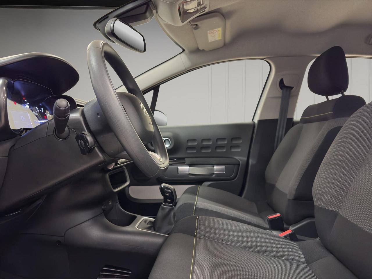 Citroen C3 1.2 puretech Shine Pack s&s 83cv