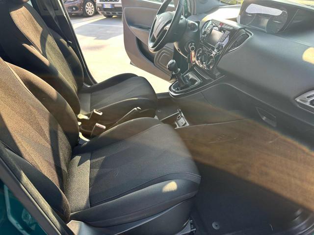 LANCIA Ypsilon 1.2 69 CV 5 porte S&S Gold OK NEOPATENTATO