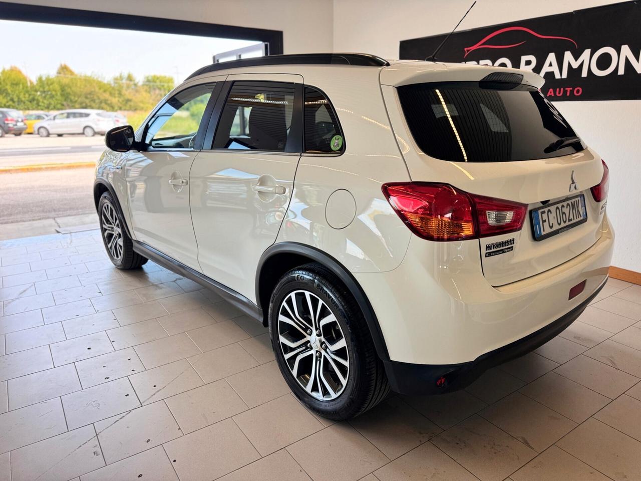 Mitsubishi ASX 1.6 DI-D 114 CV 4WD Intense