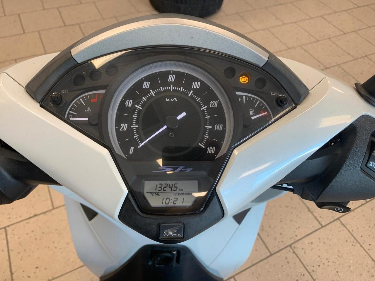 Honda SH 125 Pat. B