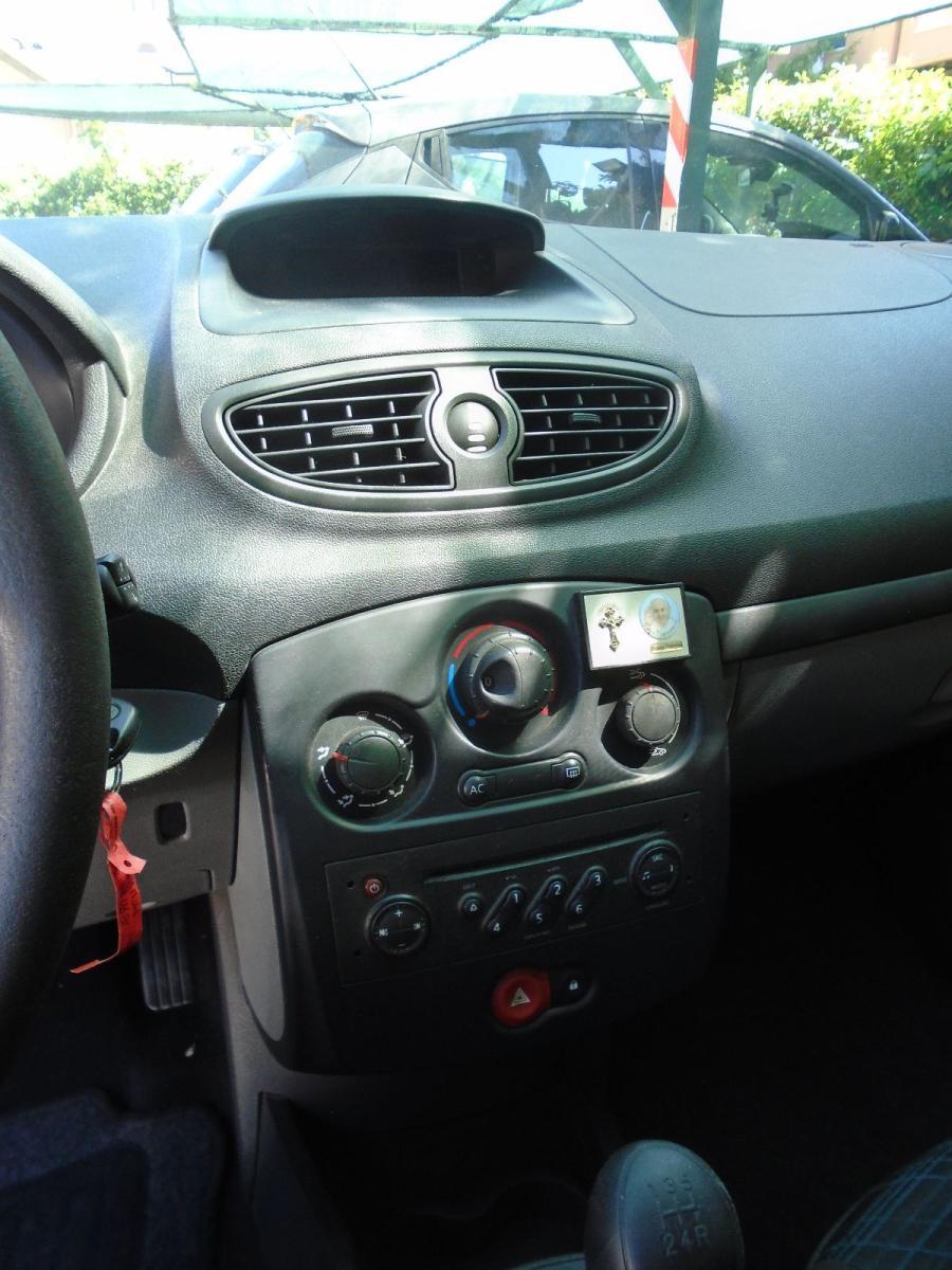 Clio '06 120.000 KM OK NEOP. UNICO P.