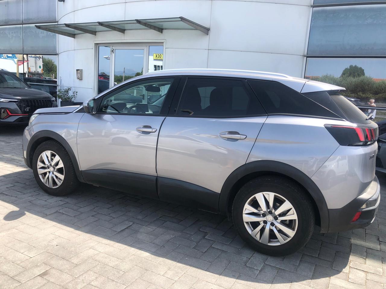 Peugeot 3008 BlueHDi 120 S&S Allure