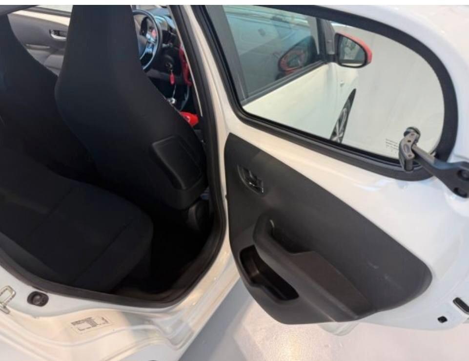 Citroen C1 Airscape VTi 72 S&S 5 porte Shine TETTO APRIBILE