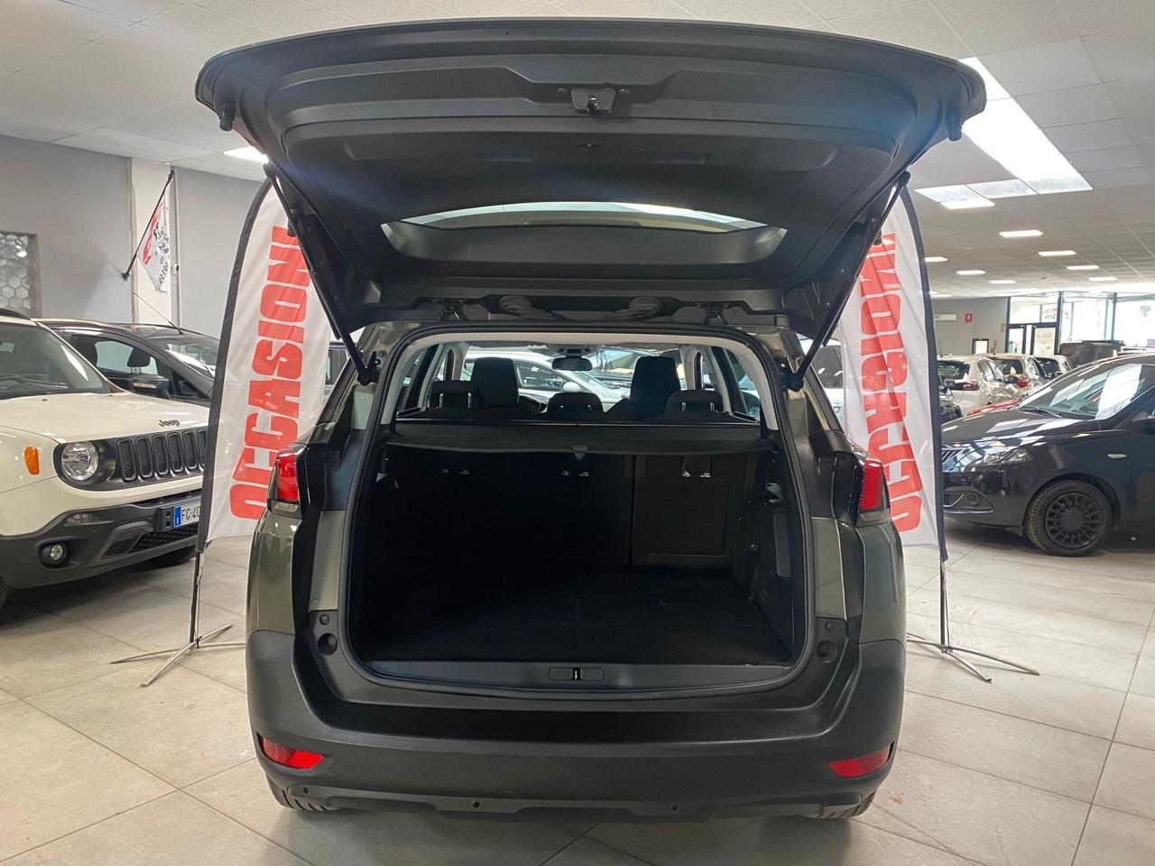 Peugeot 5008 BlueHDi 120 S&S Business 7p.ti