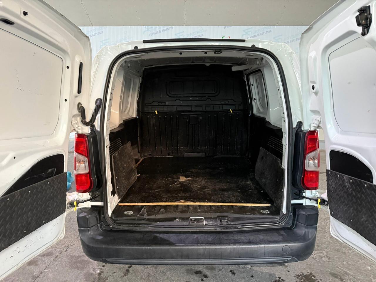 Opel Combo L1 H1 3 posti 1.5 Cdti 100cv Furgonato