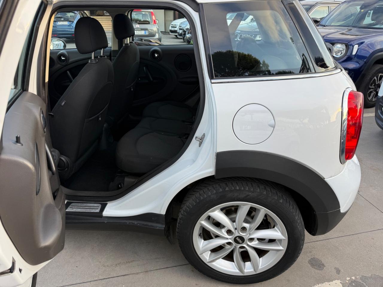 Mini Cooper Countryman 2.0 D Automatica