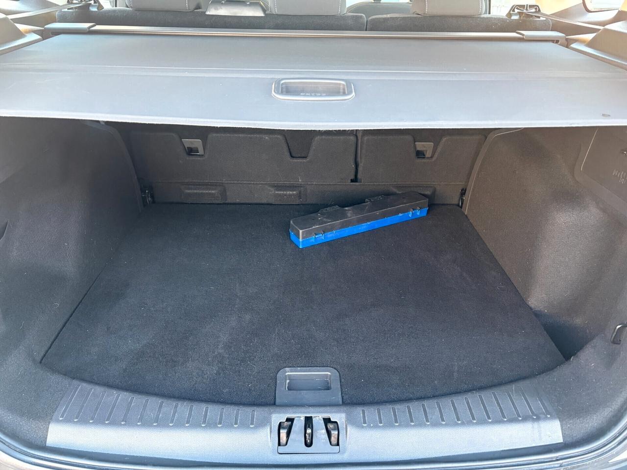 Ford Kuga 1.5 TDCI 120 CV S&S 2WD Titanium