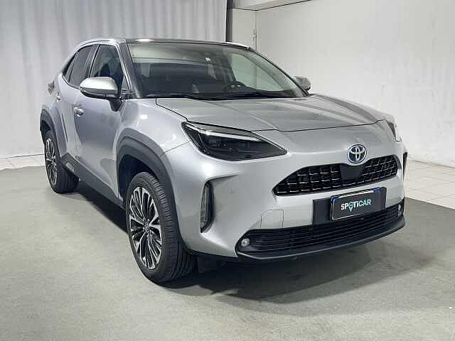 Toyota Yaris Cross 1.5 Hybrid 5p. E-CVT AWD-i Premiere