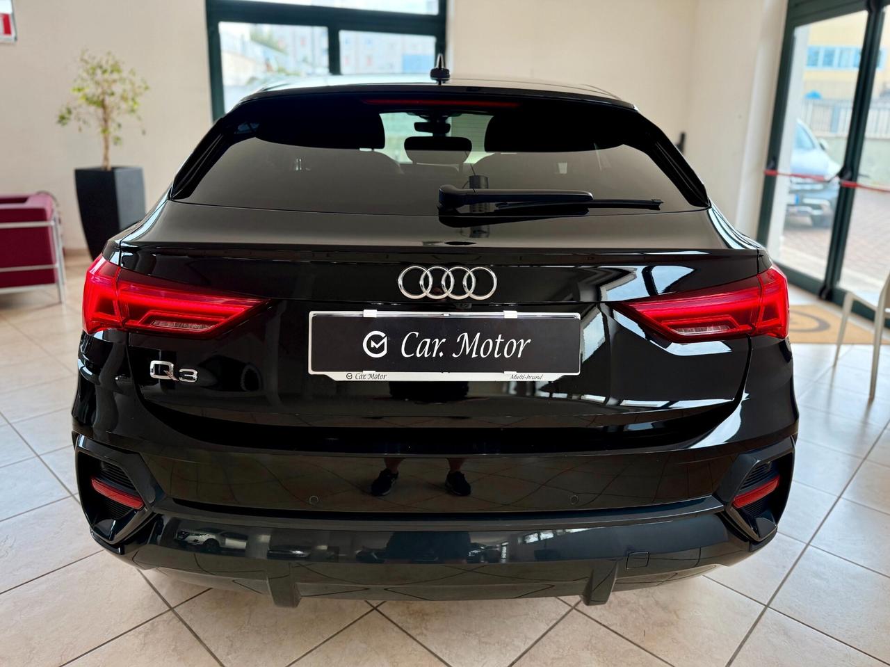 Audi Q3 Sportback 35 2.0 tdi Bus. Plus s-tronic Matrix