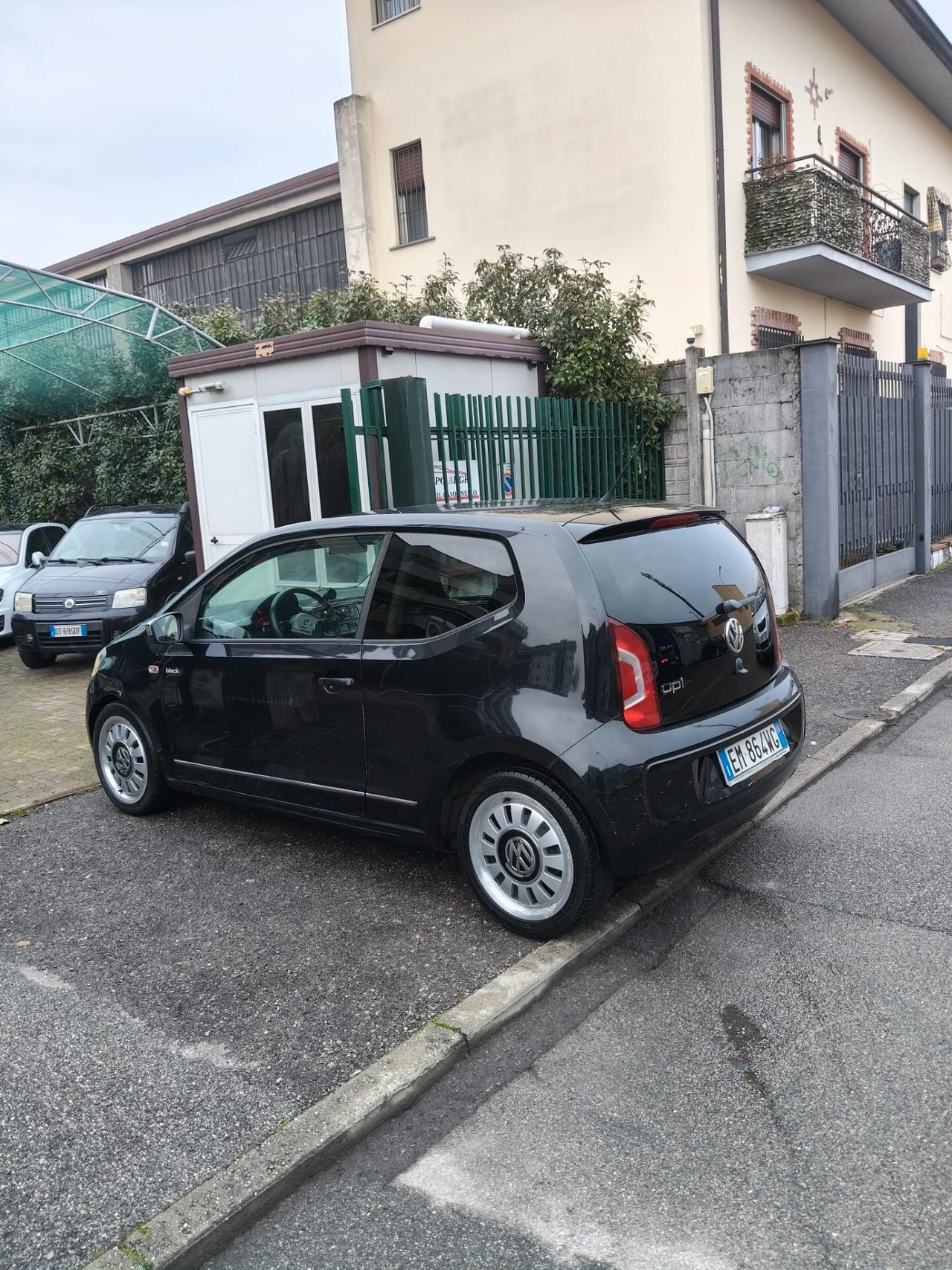 Volkswagen up! 1.0 75 CV 3p. high