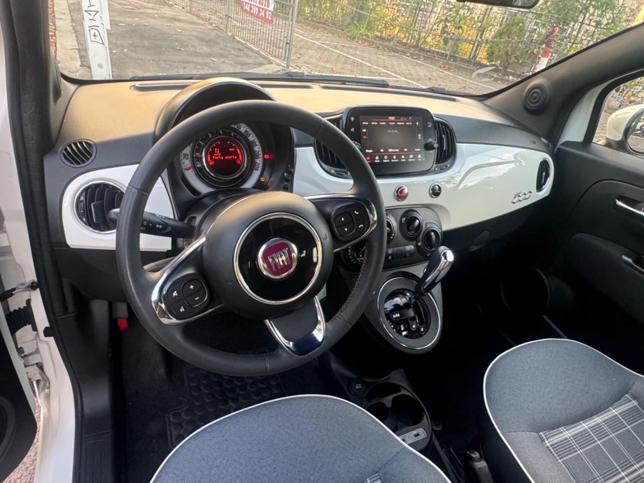 Fiat 500 1.2 EasyPower Lounge GPL Navi