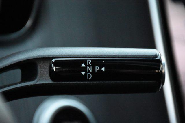 MERCEDES-BENZ EQE 350 4MATIC AMG Line Premium *22"*AIRMATIC*NIGHT*