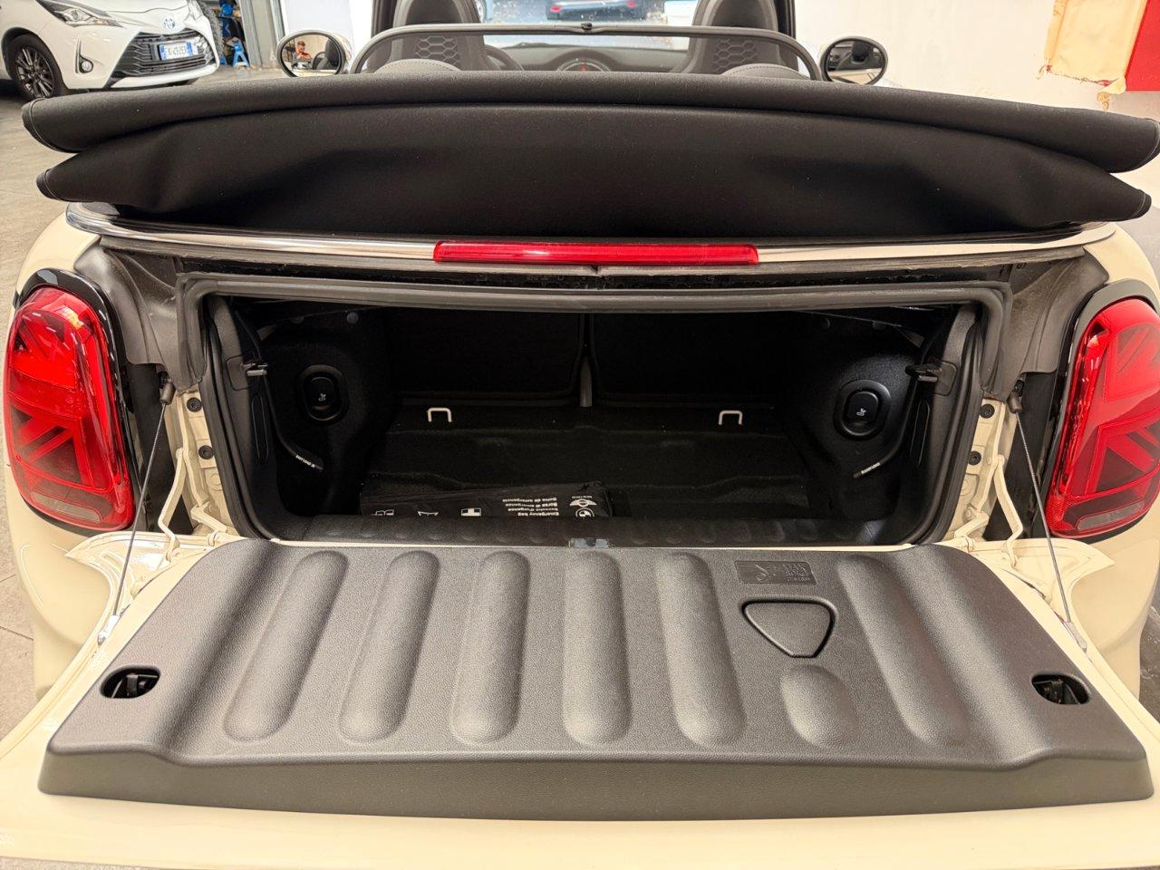 Mini Cabrio Cooper Hype 1.5 Twin Power Turbo DCT