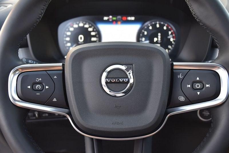 Volvo XC40 T4 Recharge Plug-in Hybrid Inscription Expression *TETTUCCIO*