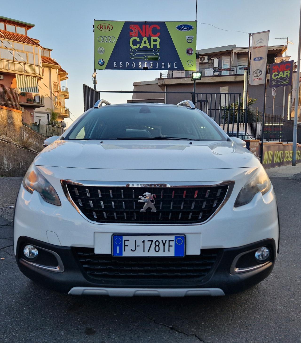 Peugeot 2008 BlueHDi 120 S&S Allure