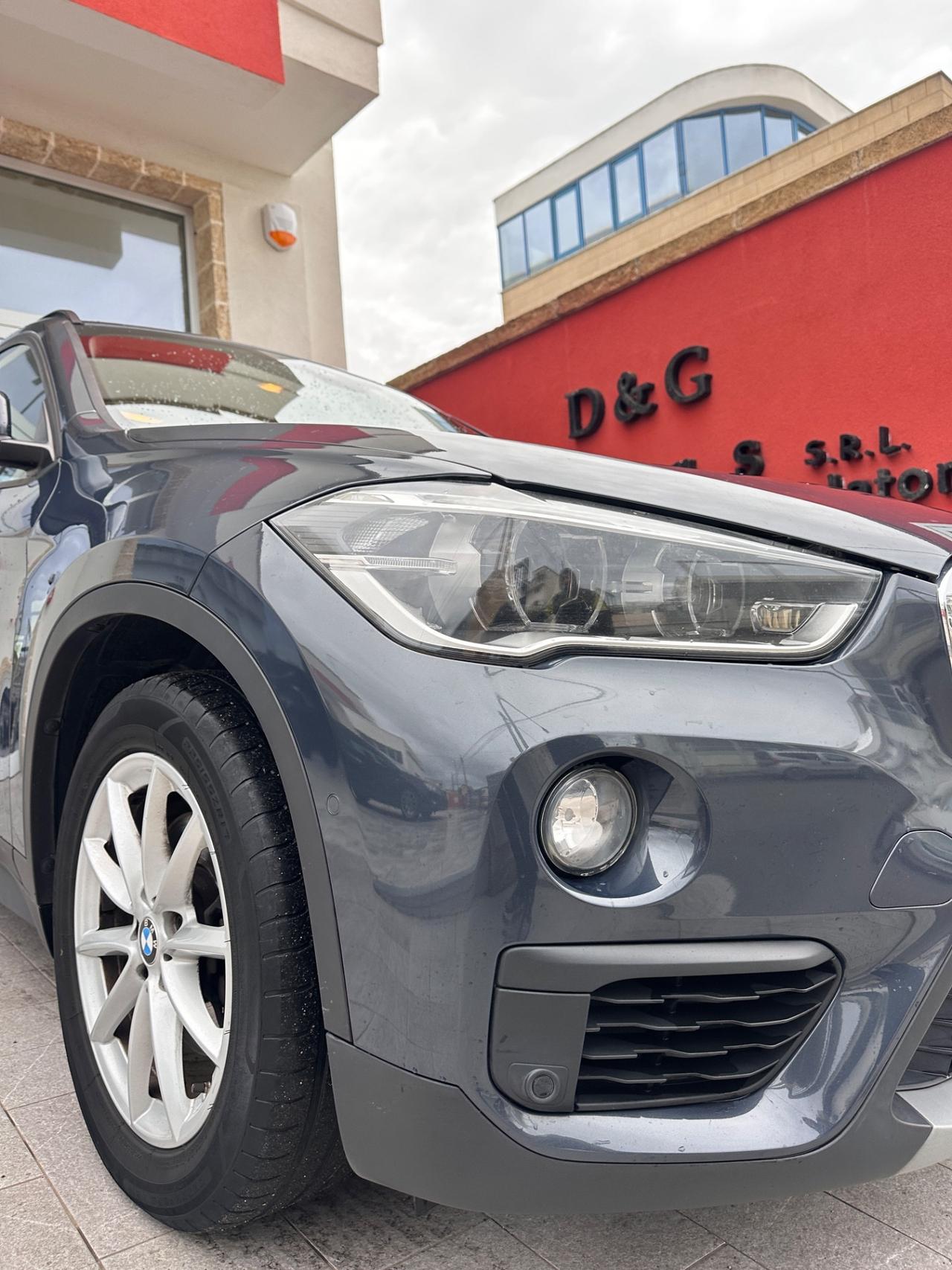 Bmw X1 sDrive18d Advantage-2017 LED/NAVI/PELLE