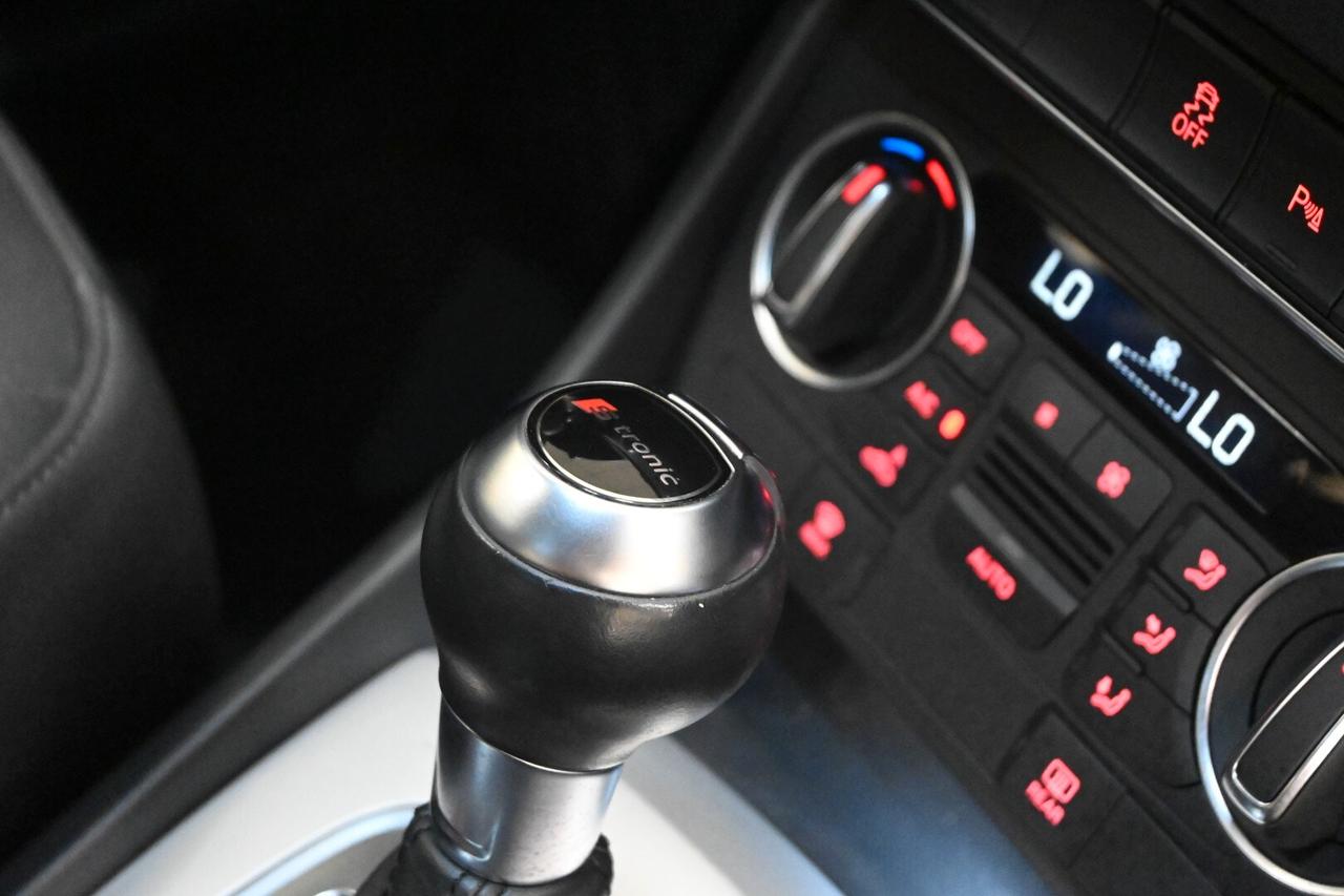 AUDI Q3 Q3 2.0 TDI 150 CV quattro S tronic Busi...