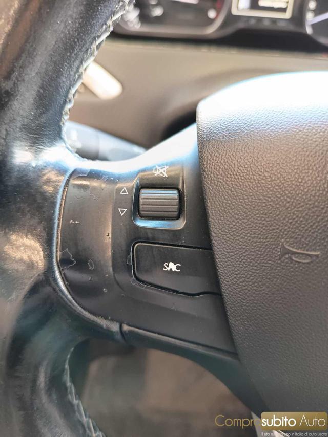 PEUGEOT 2008 1° serie BlueHDi 100 GT Line