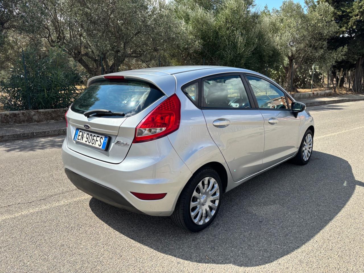 Ford Fiesta 1.4 5 porte Bz.- GPL Business