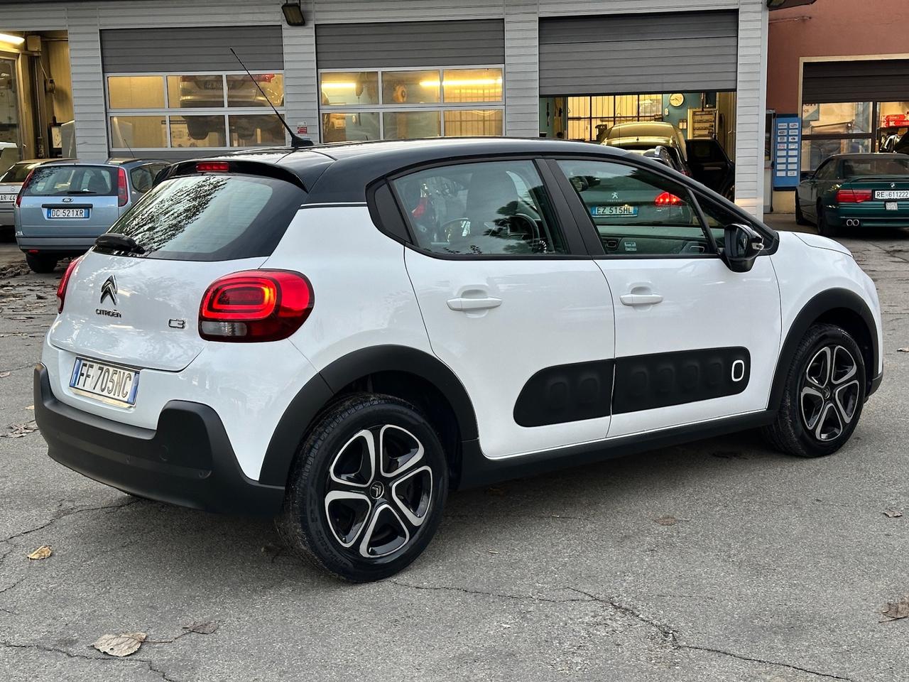 Citroen C3 PureTech 82 Shine Euro 6B 130mila km