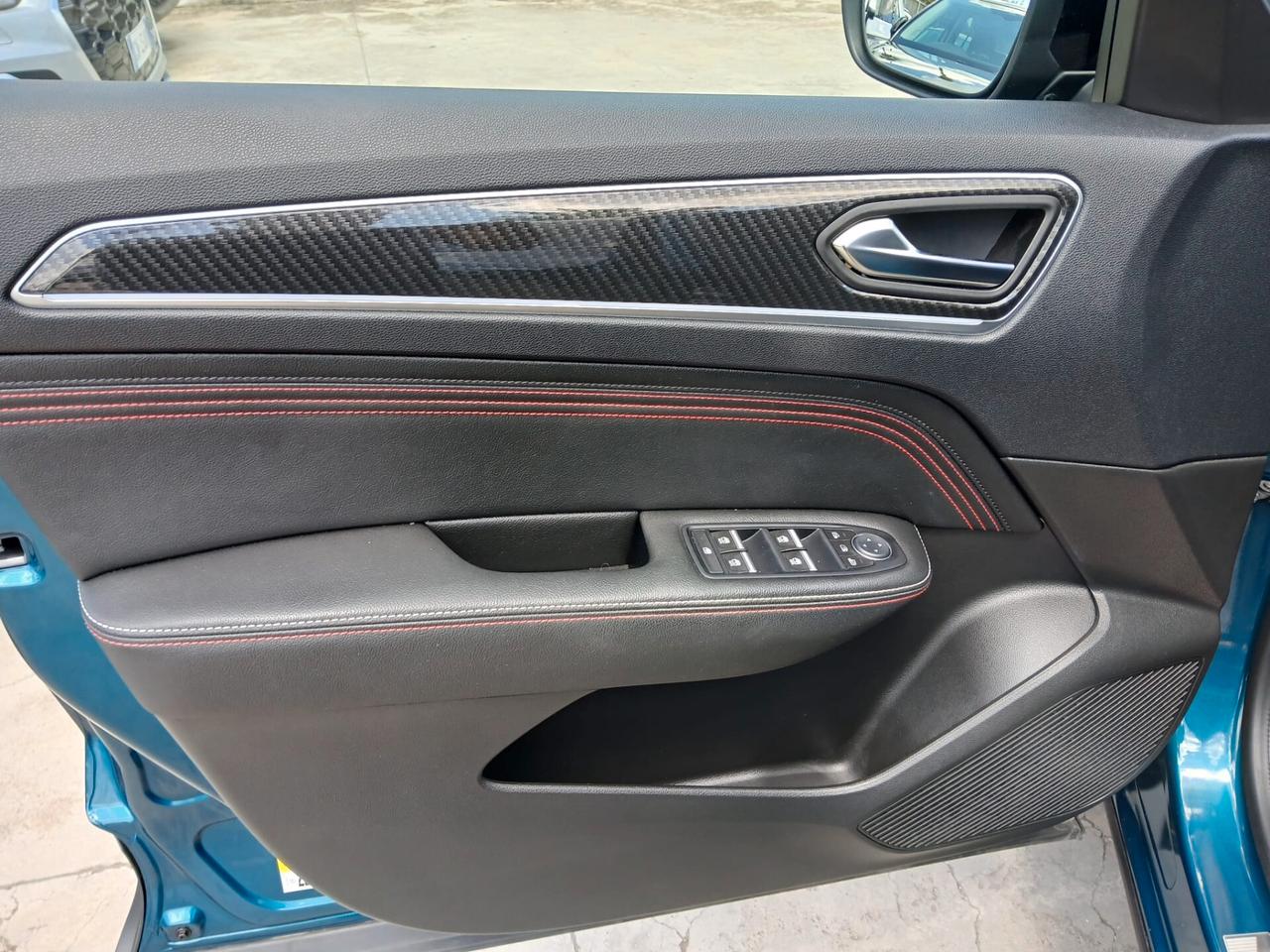 Renault Arkana Hybrid E-Tech 145 CV R.S. Line