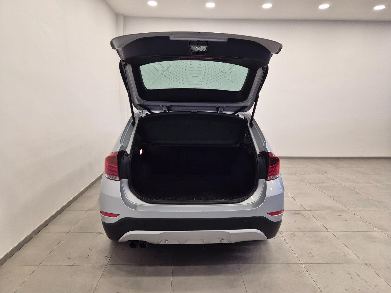 BMW X1 xdrive20i X-Line - Sens. Park. - Tetto