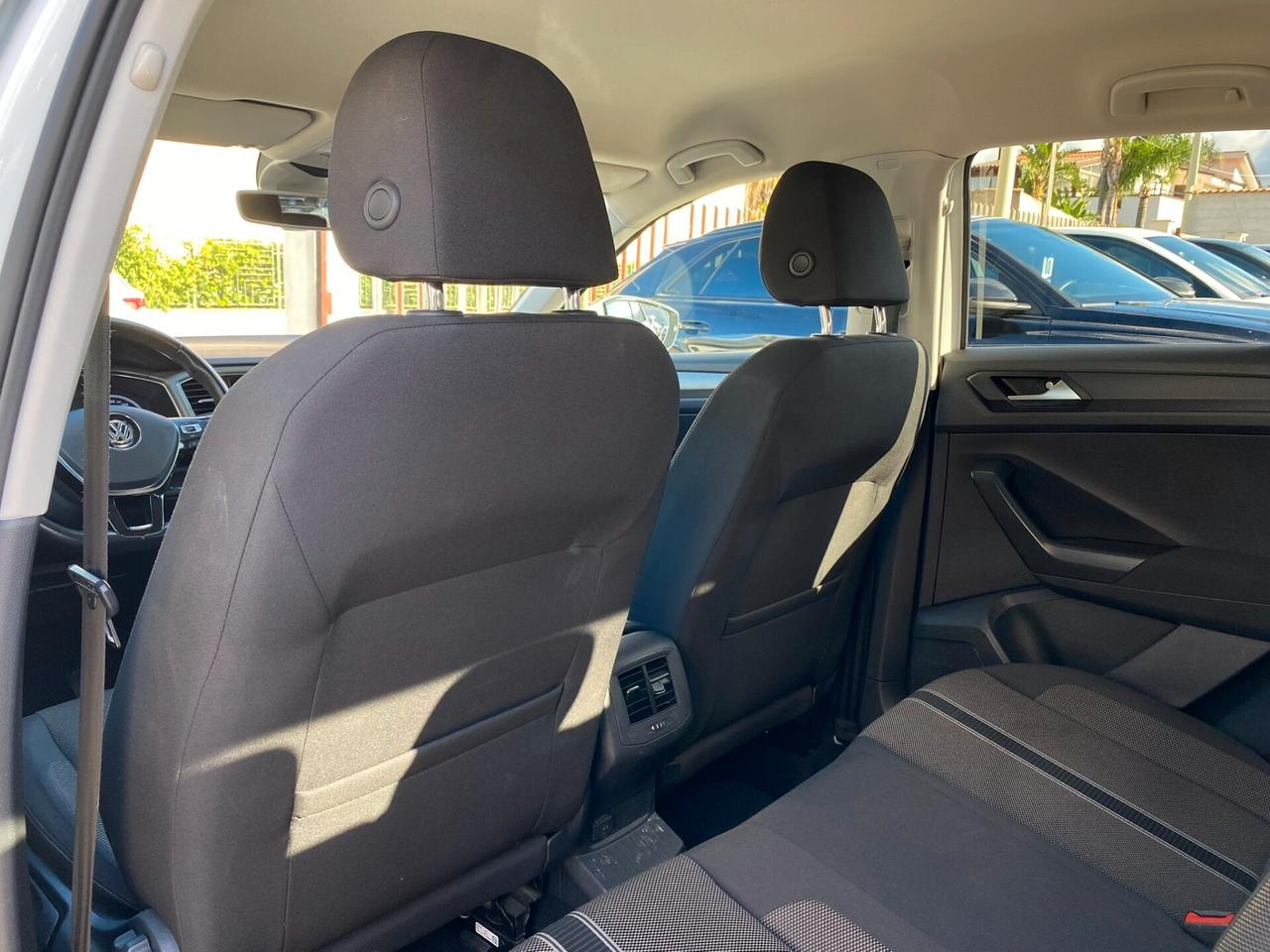Volkswagen T-Roc Business 1.6 TDI 116CV