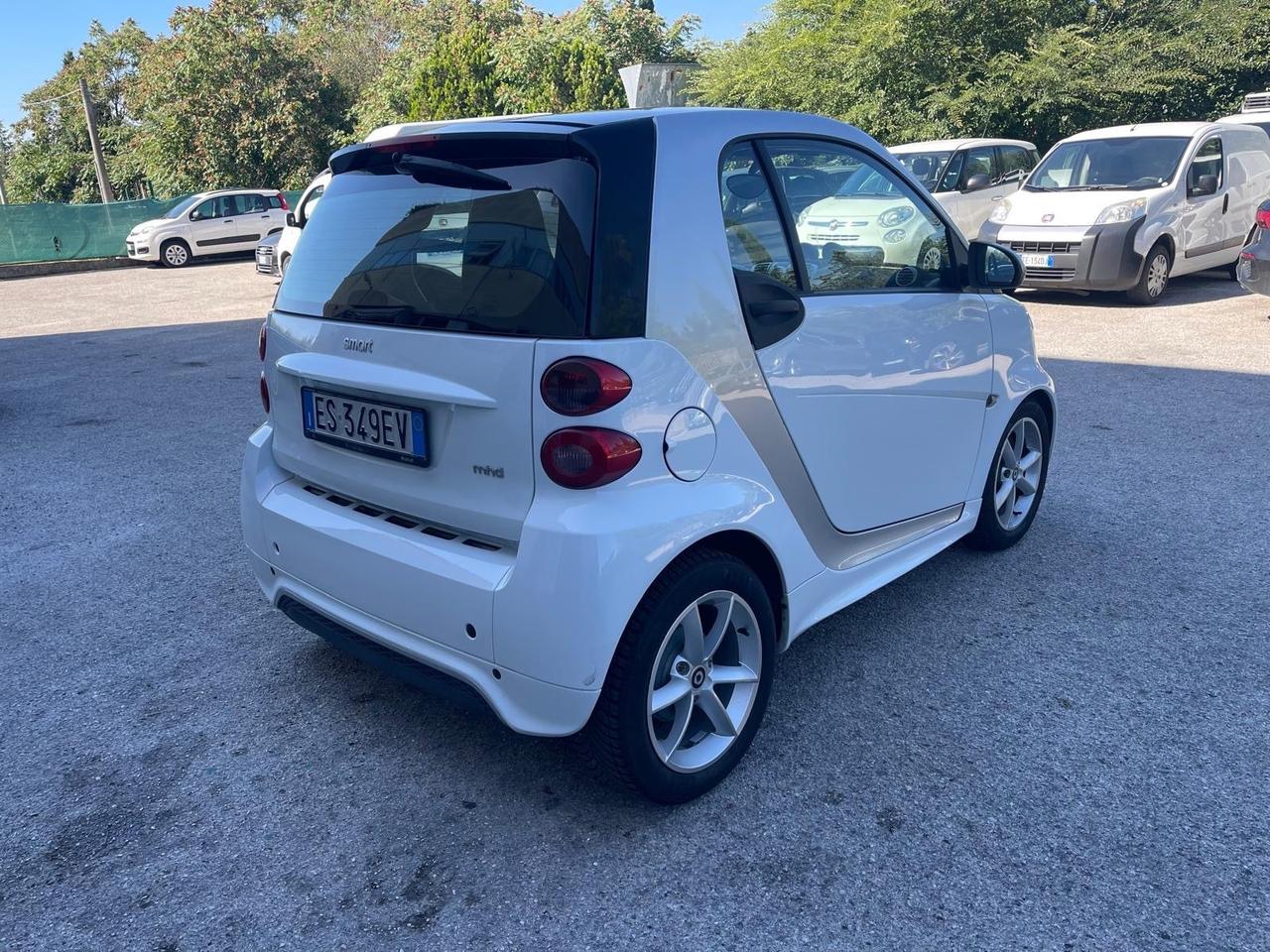 Smart ForTwo 1000 52 kW 2013