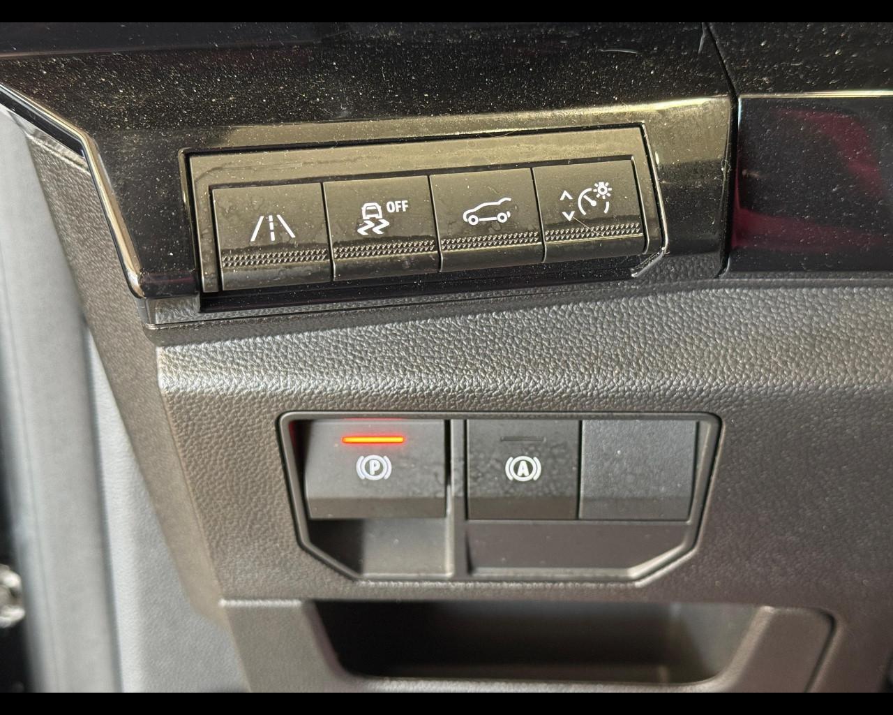 RENAULT Austral - Austral Full Hybrid E-Tech 200 CV Iconic Esprit Alpine