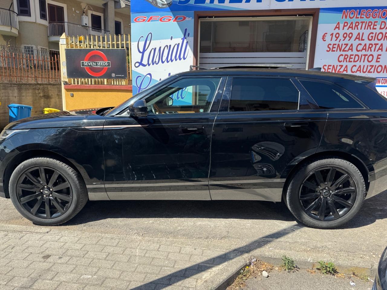 Land Rover Range Velar 2.0D I4 240 CV R-Dynamic HSE