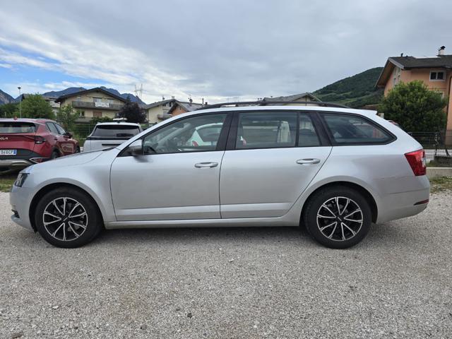 SKODA Octavia 1.5 DSG Wagon Ambition G-Tec