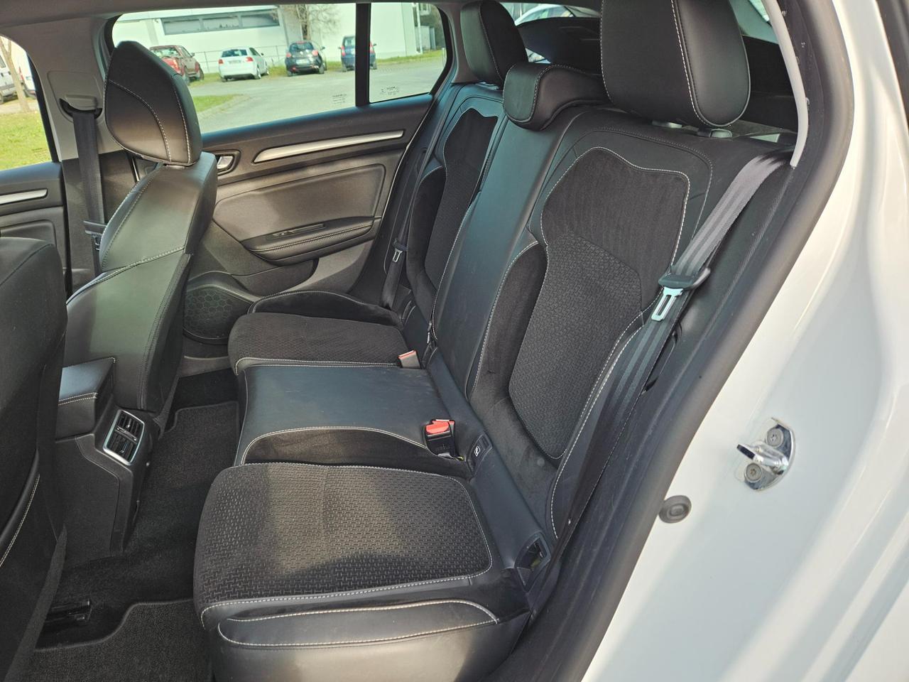 Renault Megane Sporter 1.5 blue dci Intens 115cv my19