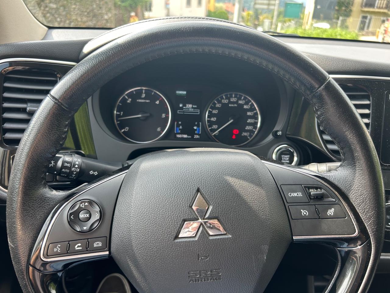 Mitsubishi Outlander 2.2 DI-D 4WD Instyle 7p.