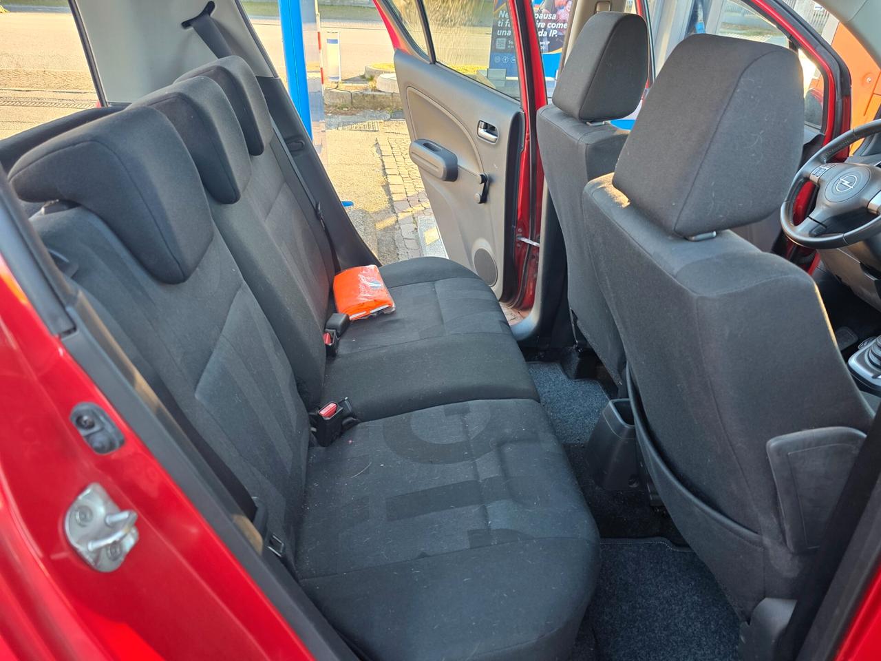 Opel Agila 1.2 16V 86CV con 111.000km Unicoproprietario Neopatentati ok