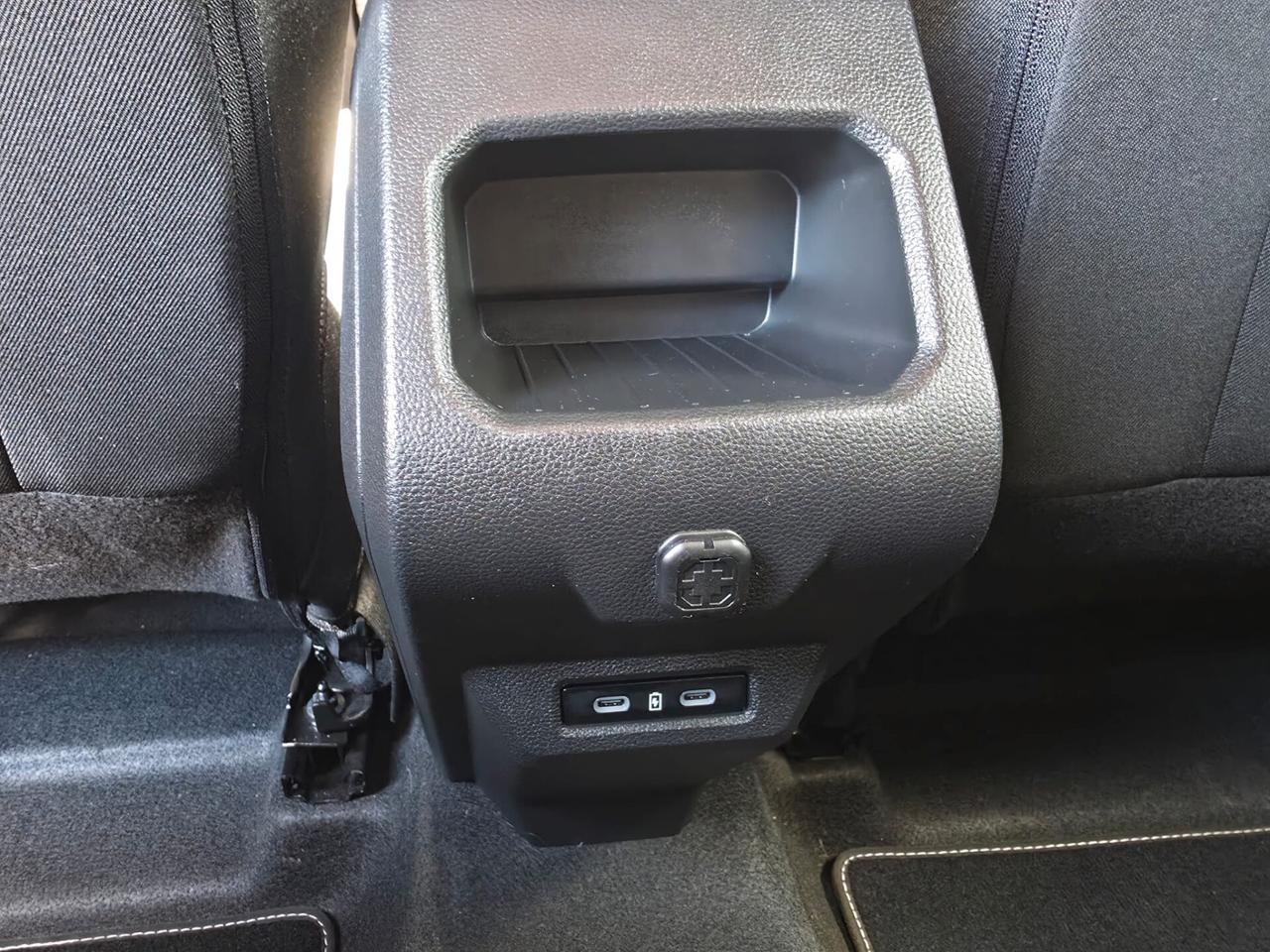 Dacia Duster Hybrid 140 CV Journey