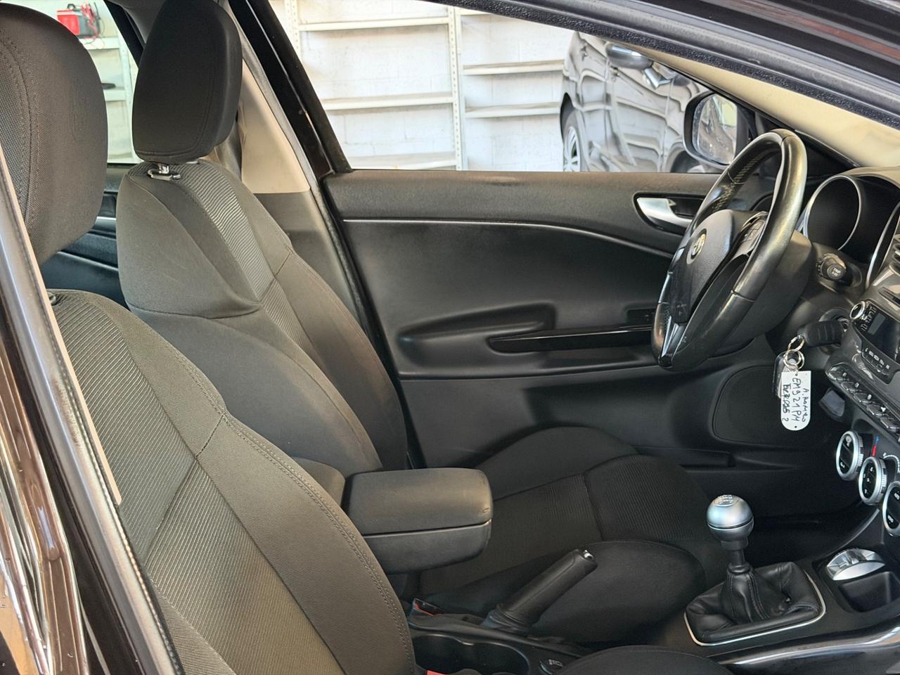 Alfa Romeo Giulietta 2.0 JTDm-2 140 CV Exclusive