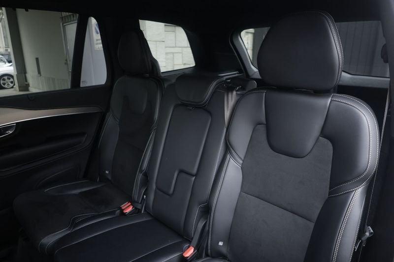 Volvo XC90 Volvo XC90 B5 (d) AWD Geartronic R-design 173KW ANNO 2021 Unicoproprietario