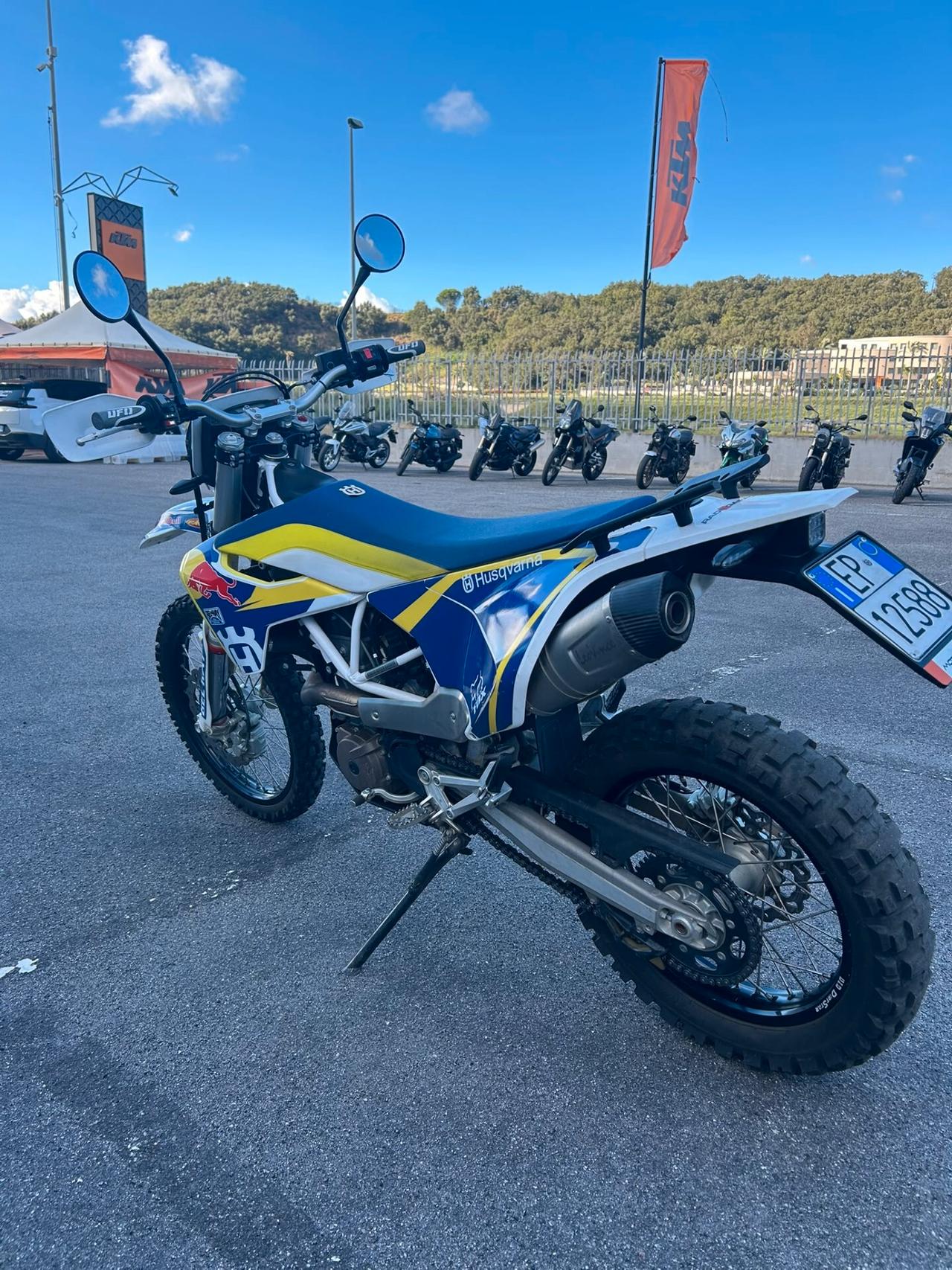 Husqvarna 701 Enduro HUSQUARNA